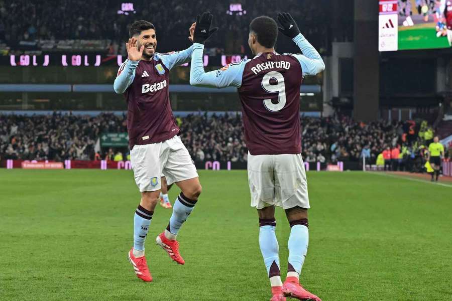 Asensio celebrates with Rashford