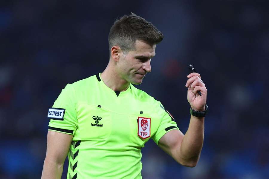 Skandál se sázením na zápasy se v Turecku stále rozrůstá. (ilustrační foto) Skandál se sázením na zápasy se v Turecku stále rozrůstá. (ilustrační foto)