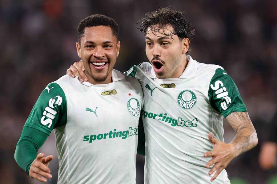 Vitor Roque e Maurício marcaram para o Palmeiras