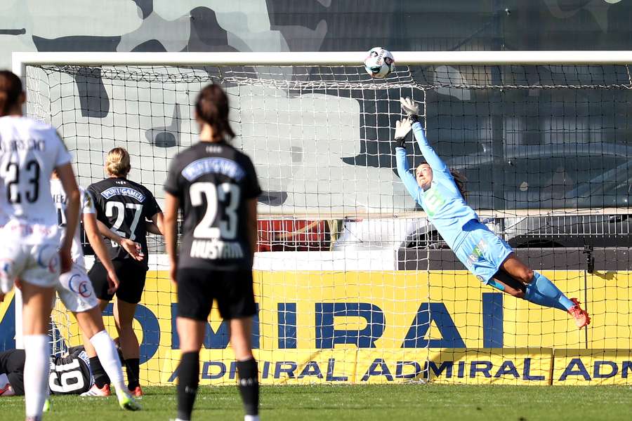 Vergeblich gestreckt: Sturm unterliegt Altach Vergeblich gestreckt: Sturm unterliegt Altach