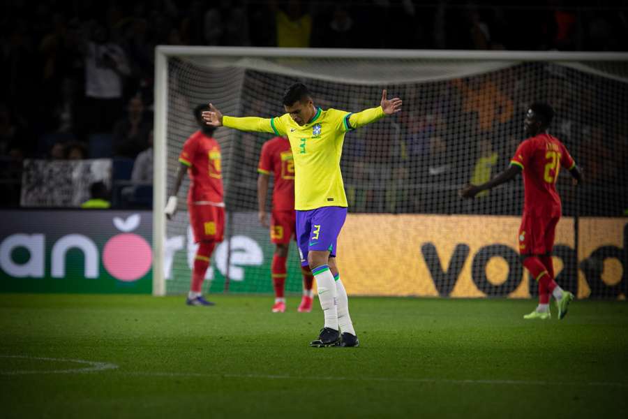 Thiago Silva n'en a pas fini avec le football professionnel.