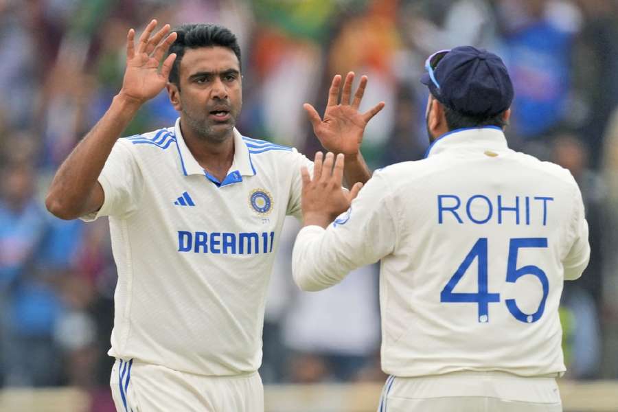 Ashwin celebrates with Rohit