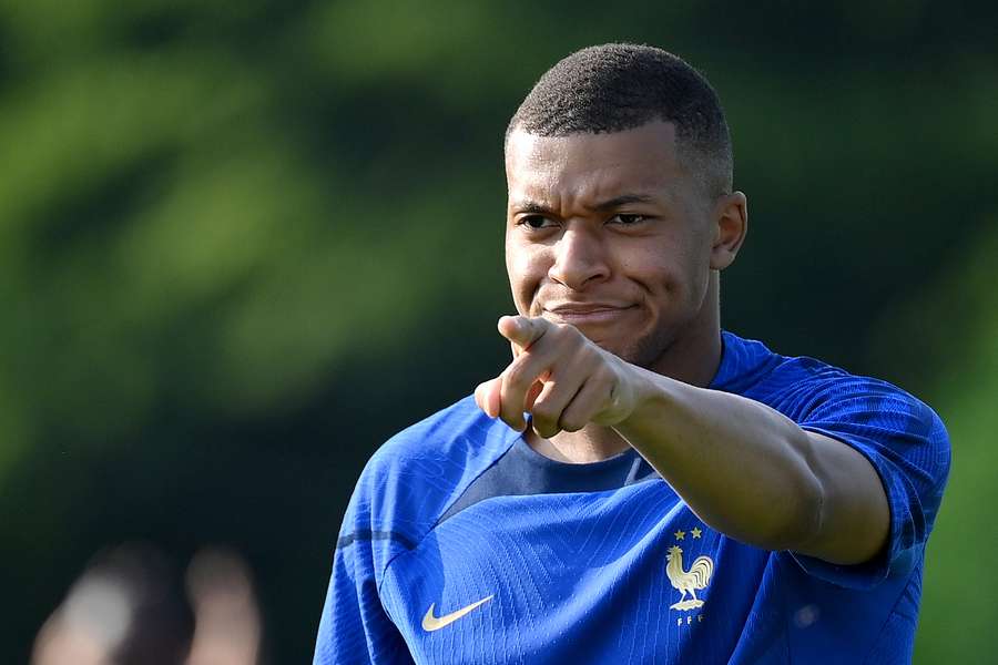 Mbappé avec les Bleus ce lundi.
