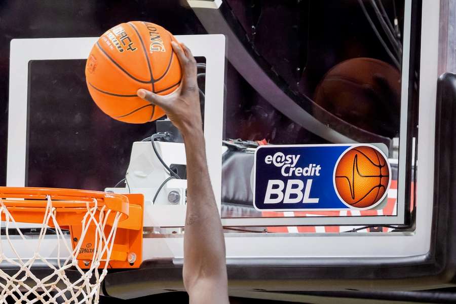 Die Basketball-Bundesliga startet am Freitagabend in München in die neue Saison.