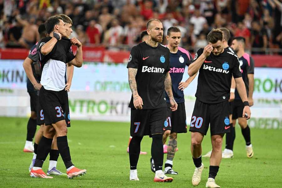Risto Radunovic a făcut deplasarea în Scoția și ar putea juca pentru FCSB cu Aberdeen