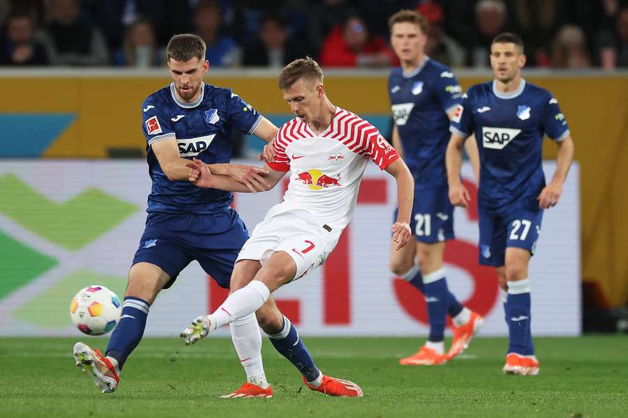 Hoffenheim e Leipzig ficaram no empate na abertura da rodada