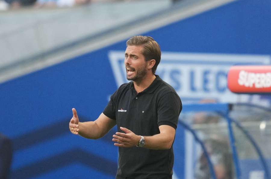 AGF coach Jakob Poulsen was a frustrated man in Viborg AGF coach Jakob Poulsen was a frustrated man in Viborg