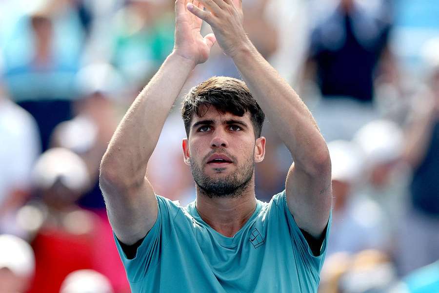 Alcaraz vainqueur mais bousculé par Dzumhur pour son entrée en lice à Cincinnati
