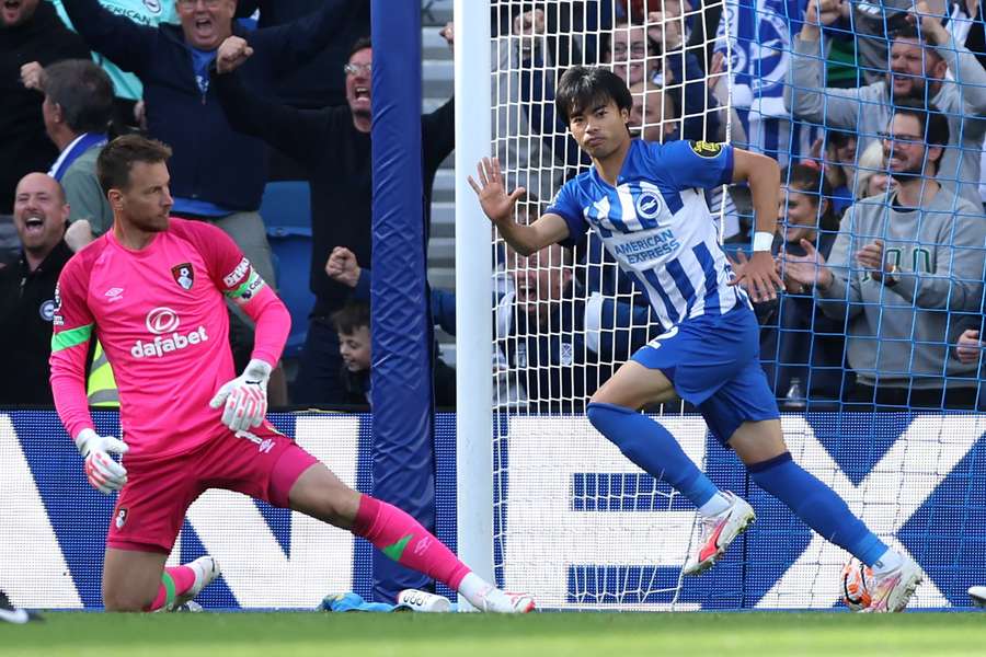 Brighton and Hove Albion's Kaoru Mitoma (right) celebrates scoring their side's second goal