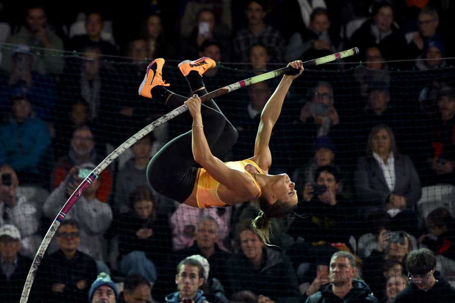 Kennedyová vyhrála závod v Melbourne.
