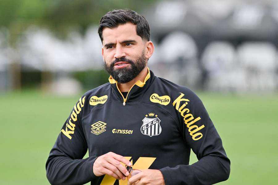Rincón teve o Santos como último clube Rincón teve o Santos como último clube