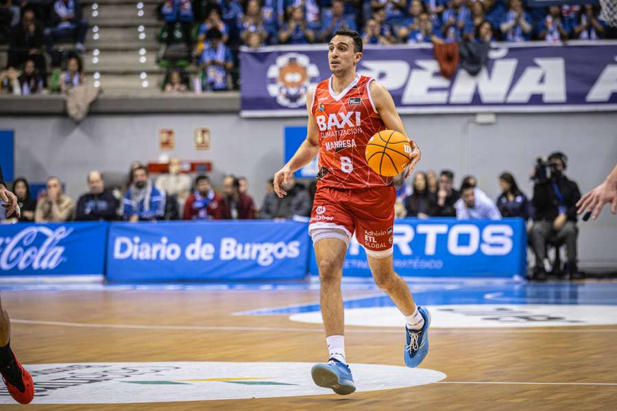 Álex Reyes y el BAXI Manresa seguirán ligados dos años más