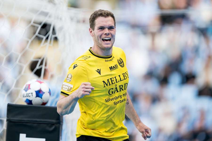 Jacob Bergstrom scored a brace of headers for Mjallby
