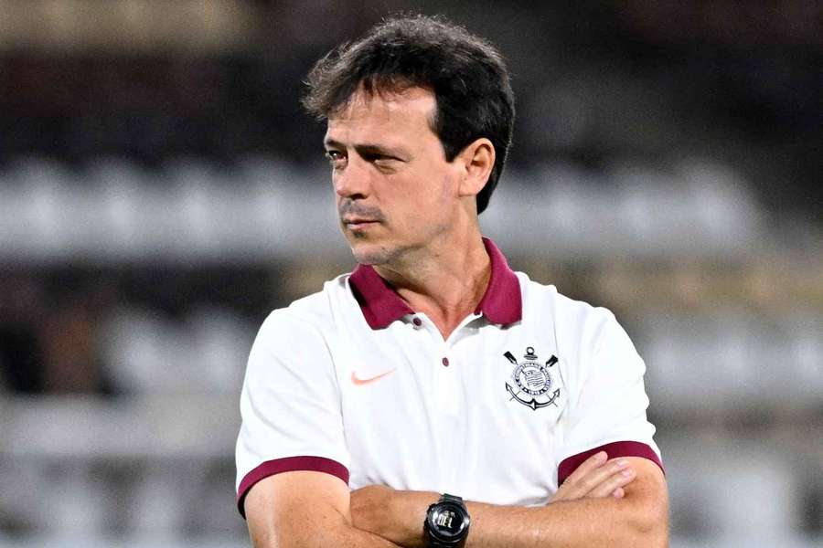 Diniz não tomou gol ainda no Timão