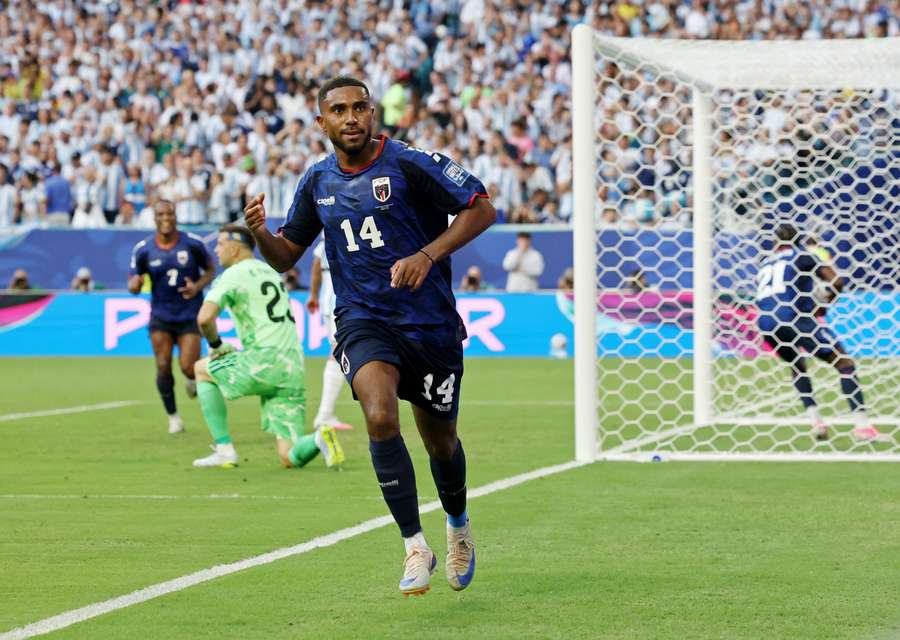 Diego Duarte scores Cape Verde's equaliser Diego Duarte scores Cape Verde's equaliser