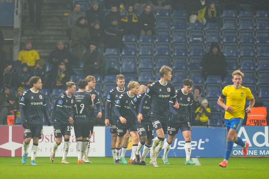 AGF kom med nød og næppe videre til semifinalen.