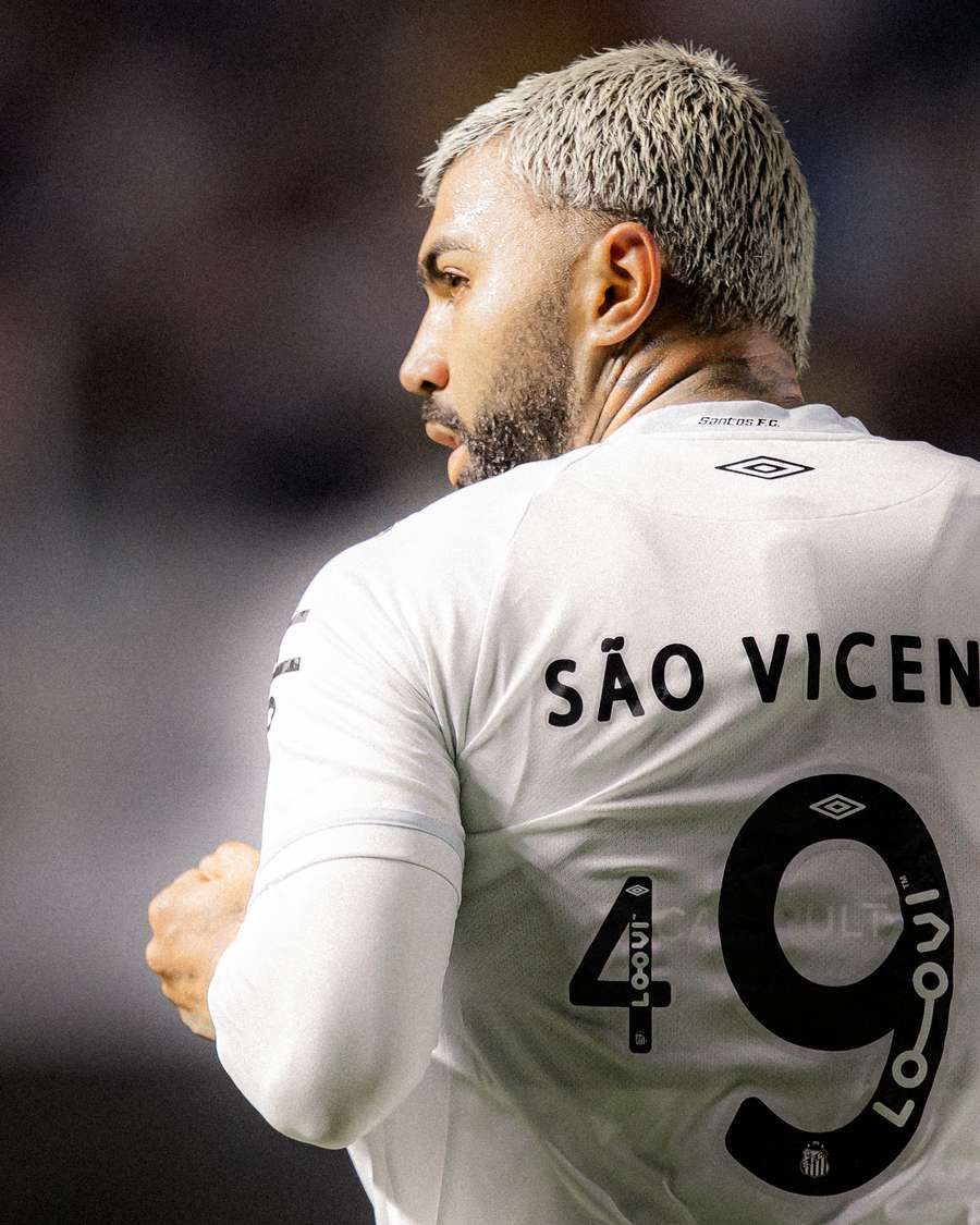 Gabigol chegou para reforçar o Santos de Neymar Gabigol chegou para reforçar o Santos de Neymar