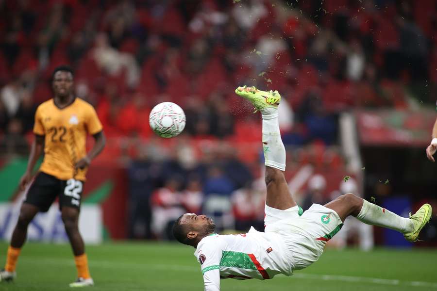 Ayoub El Kaabi înscrie superb în poarta Zambiei