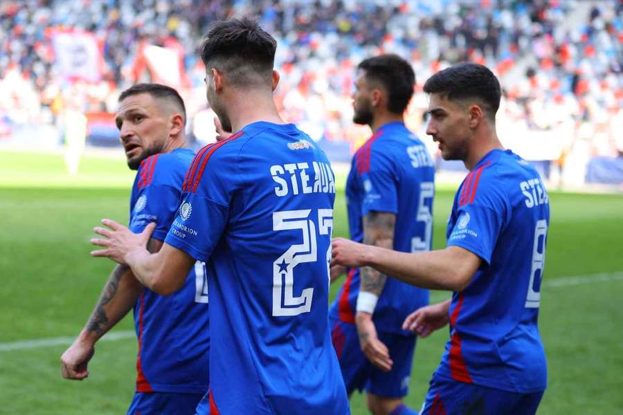 Steaua București învinge Unirea Slobozia într-un meci amical disputat pe stadionul Ghencea Steaua București învinge Unirea Slobozia într-un meci amical disputat pe stadionul Ghencea