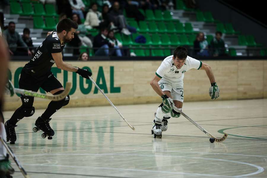 Sporting entra a vencer nos play-offs