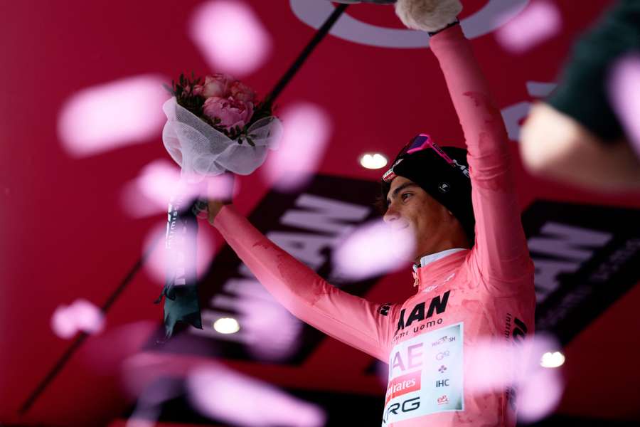 El mexicano Isaac del Toro cerca de coronarse en el Giro de Italia
