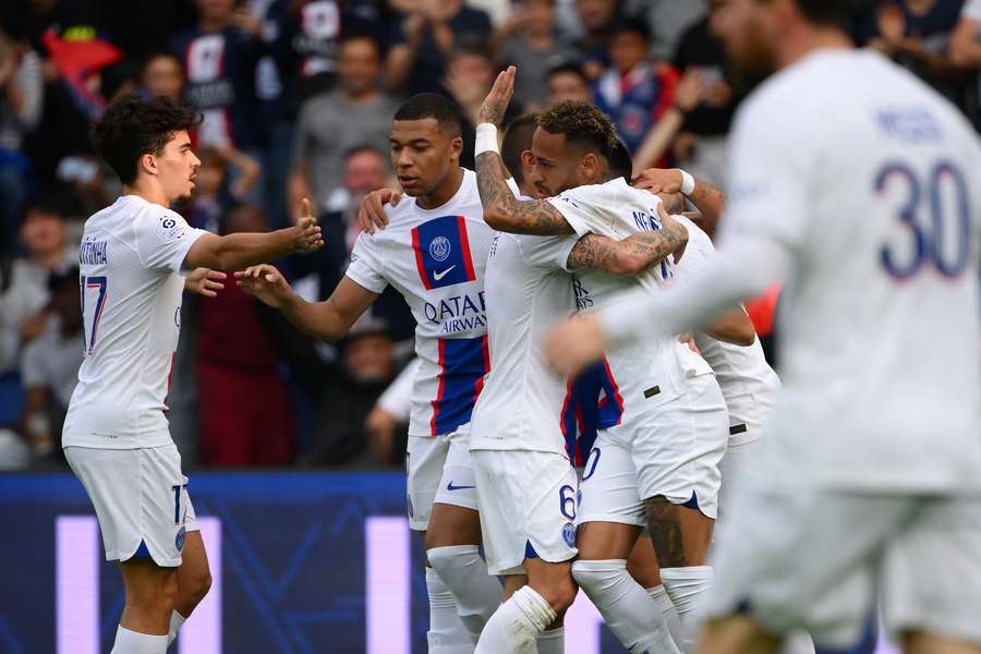 PSG precisou reagir duas vezes contra o Troyes