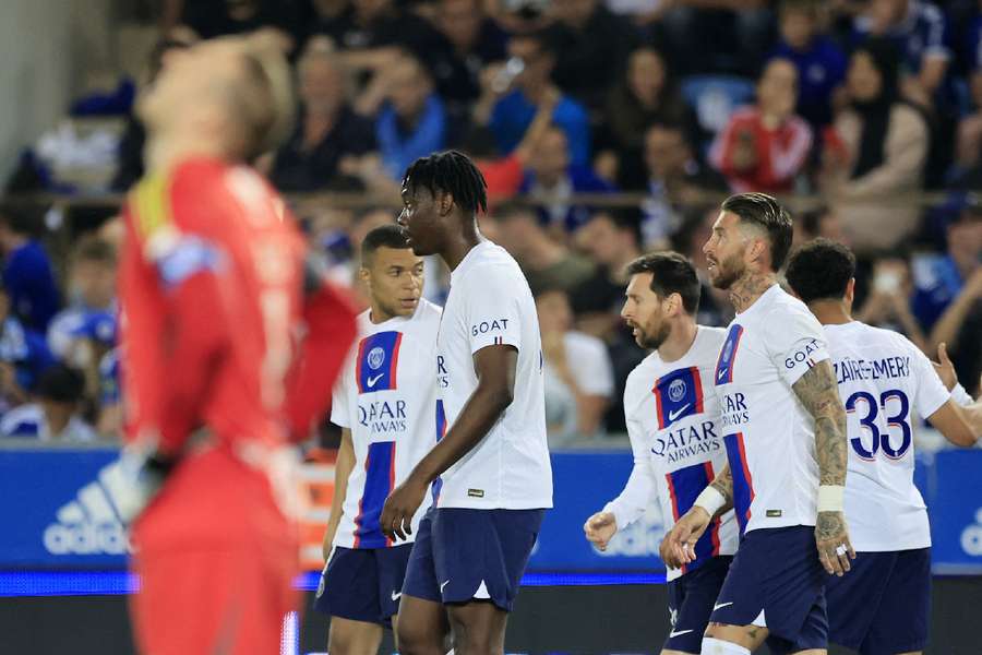 PSG clinched the league despite a draw with Strasbourg