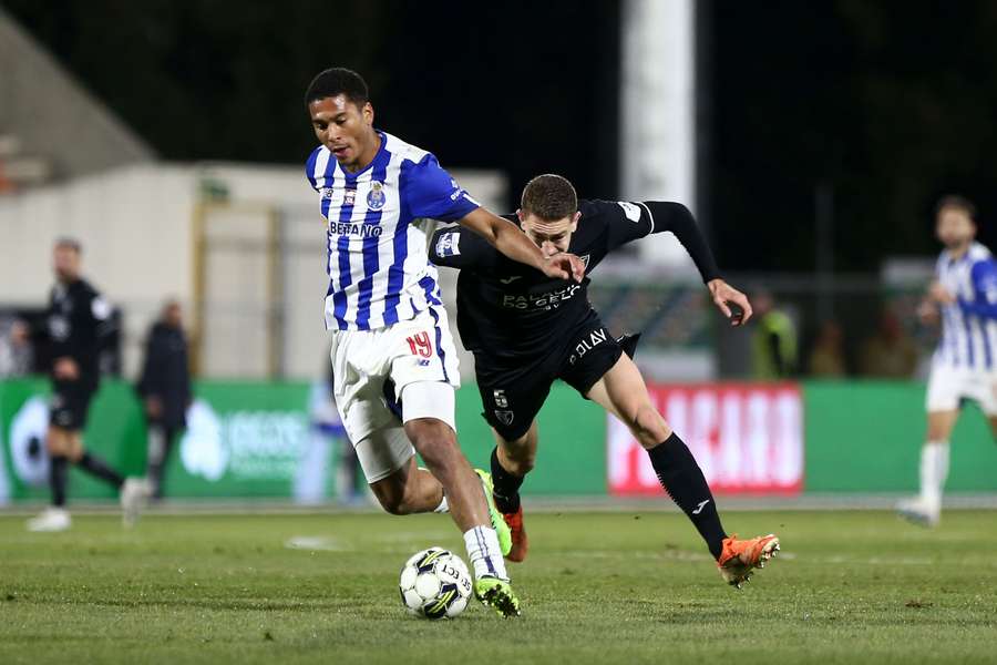 Namaso foi titular diante do Académico Viseu