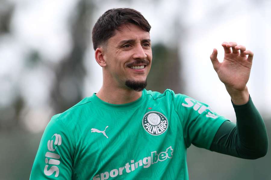 Piquerez será do Palmeiras por mais cinco anos