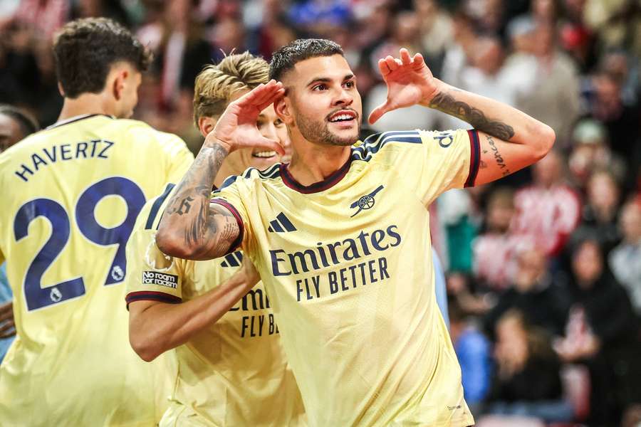 Arsenal, de Bruno Guimarães (foto), volta a campo na manhã deste sábado (10), no Emirates Stadium Arsenal, de Bruno Guimarães (foto), volta a campo na manhã deste sábado (10), no Emirates Stadium