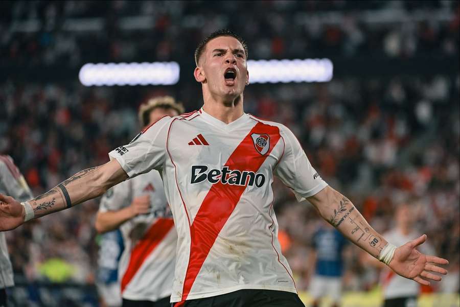 Přestupy ONLINE: Leverkusen znovu odmítl Liverpool, Real dotahuje velký argentinský talent