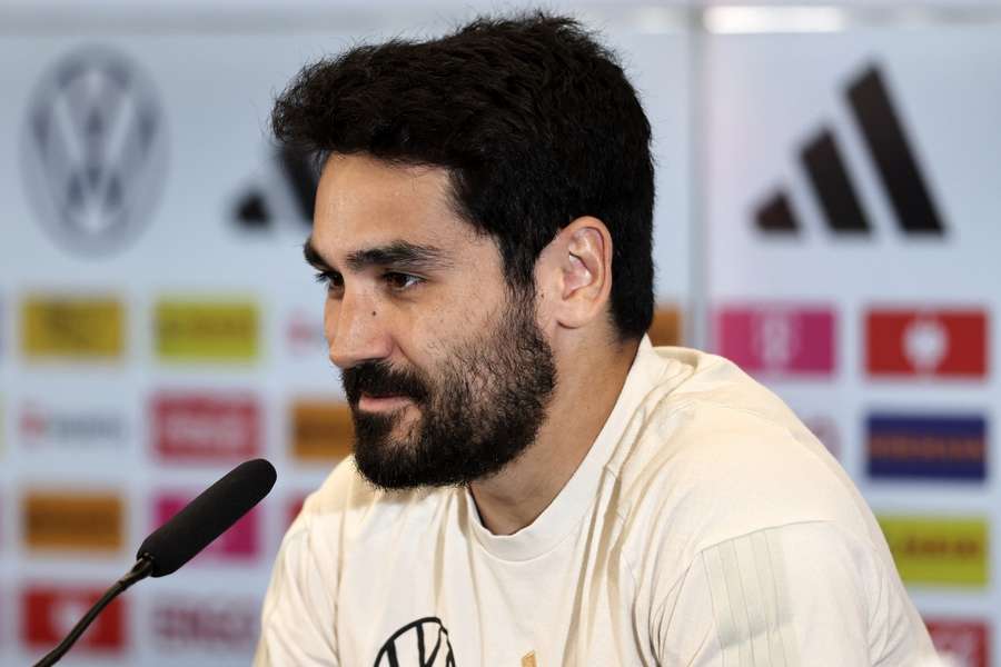 Gündogan descarta a possibilidade de voltar à Bundesliga