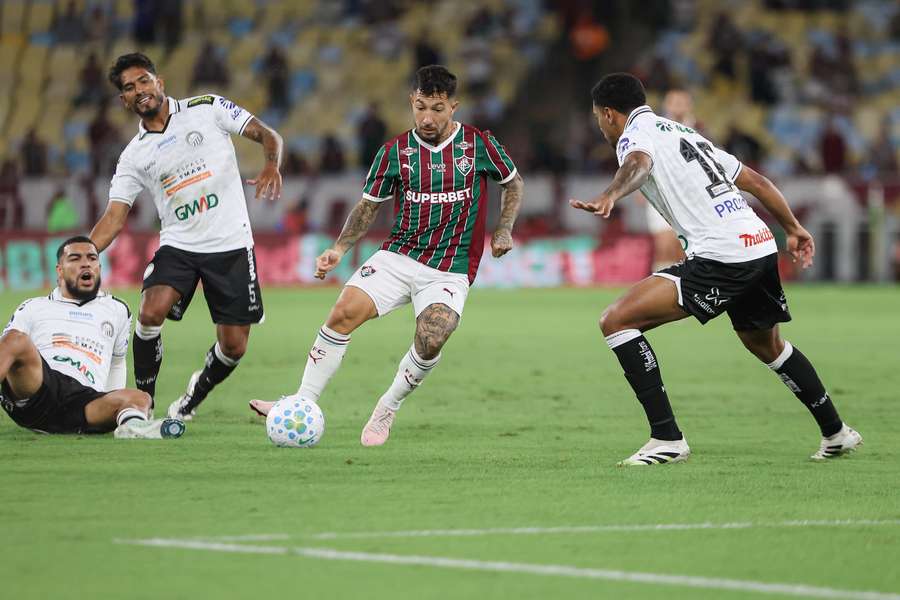 Jogo marcou estreia do Operário no Maracanã