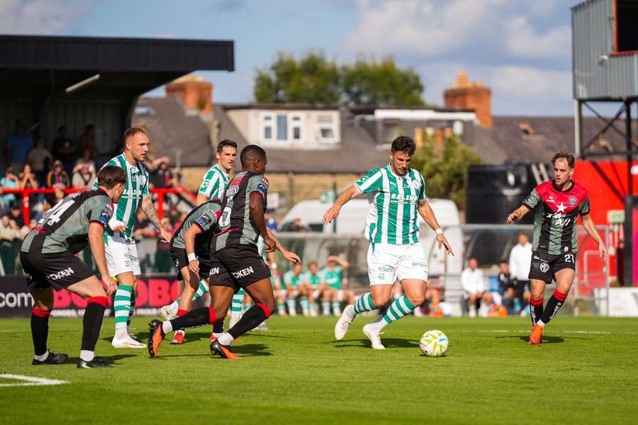 Zajímavé zpestření sezony! Bohemians vyrazili do Irska. Hráli proti klubu, který se jmenuje stejně Zajímavé zpestření sezony! Bohemians vyrazili do Irska. Hráli proti klubu, který se jmenuje stejně