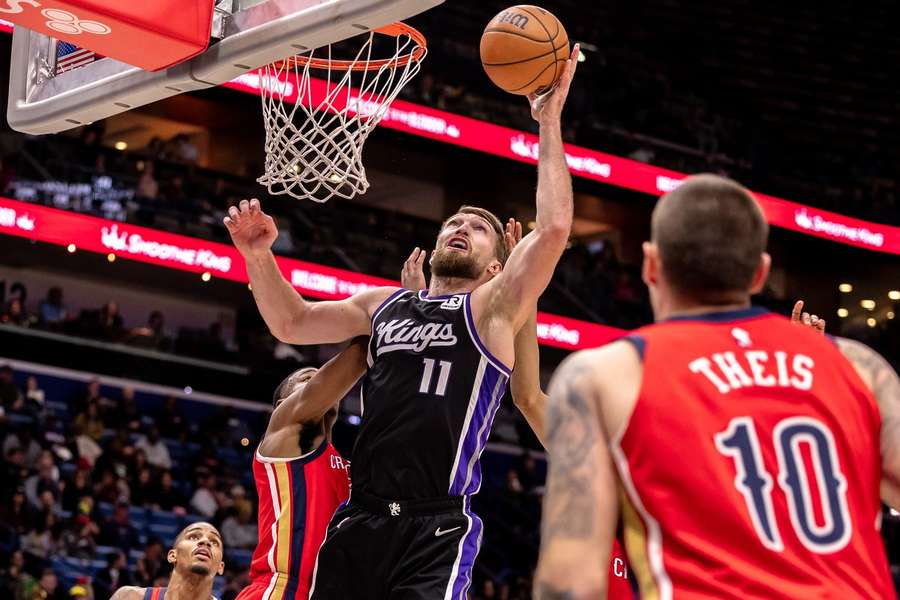 Litevec Sabonis dal 32 bodů.