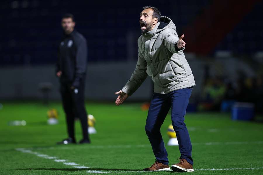 Hugo Oliveira, treinador do Famalicão Hugo Oliveira, treinador do Famalicão