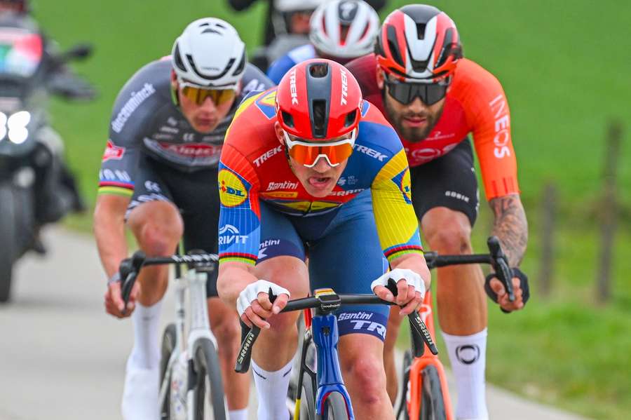 Mads Pedersen in front flanked by Mathieu van der Poel and Fillippo Ganna