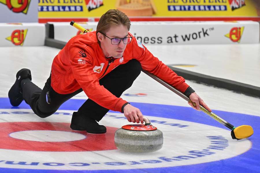 Mistrzostwa Europy w curlingu (mężczyźni): Czechy – Polska, 28 października 2026 r., RT Torax Arena, Ostrawa. Konrad Stych z Polski.
