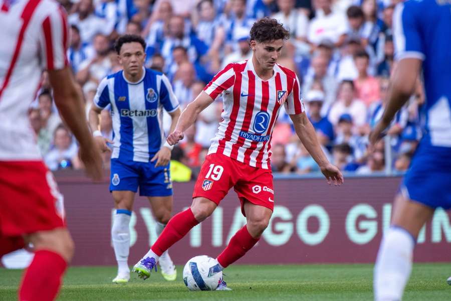 Julián Álvarez, durante el Oporto-Atlético de Madrid