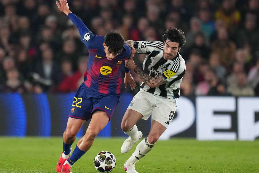 Sandro Tonali in azione 