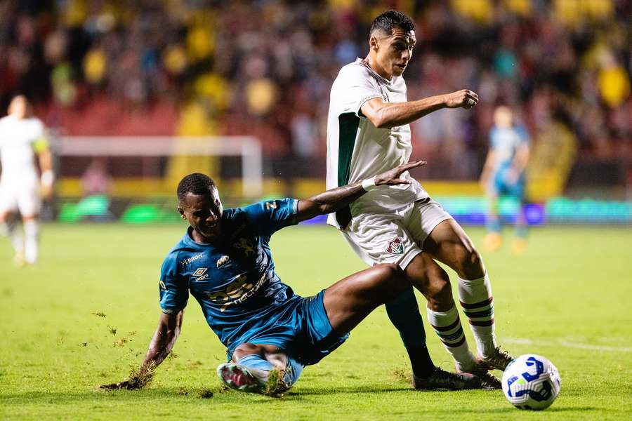 Sport e Fluminense empataram no Recife