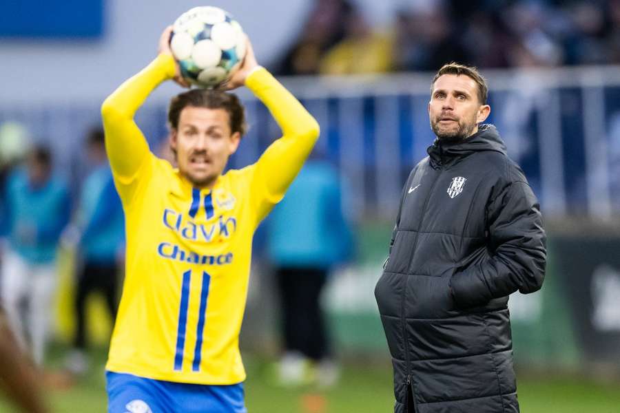 Opava prohrála ve druhé lize ve Vlašimi, trenér Jan Navrátil nebyl s představením týmu spokojený.