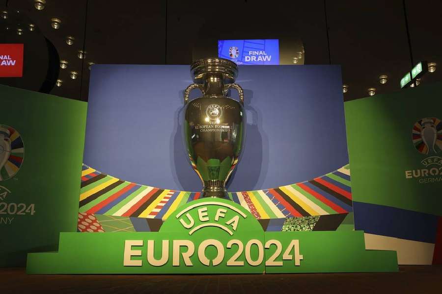 Trofeul Euro 2024 