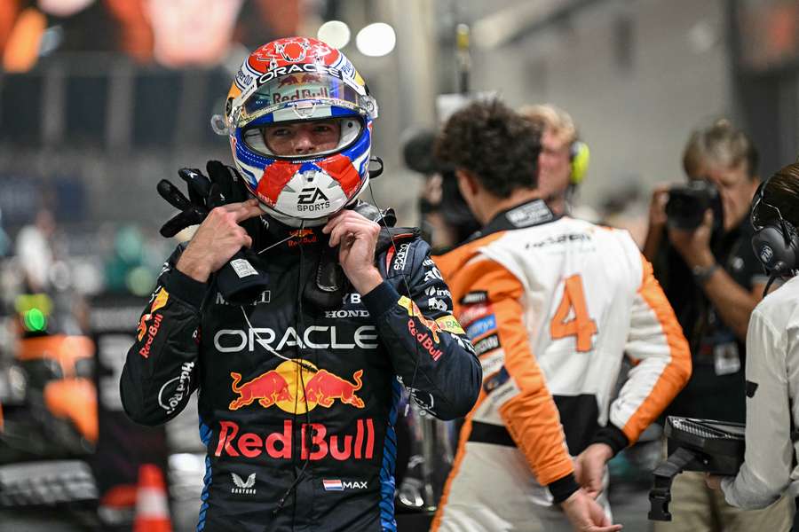 Nach "F-Wort"-Strafe: Max Verstappen äußerst wortkarg