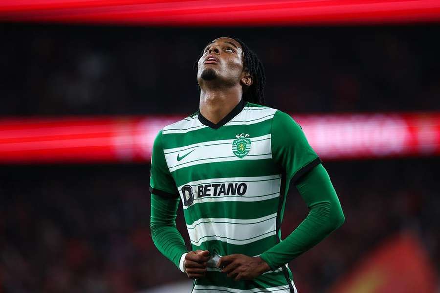 Chermiti deixa o Sporting depois de 22 jogos e três golos na última época