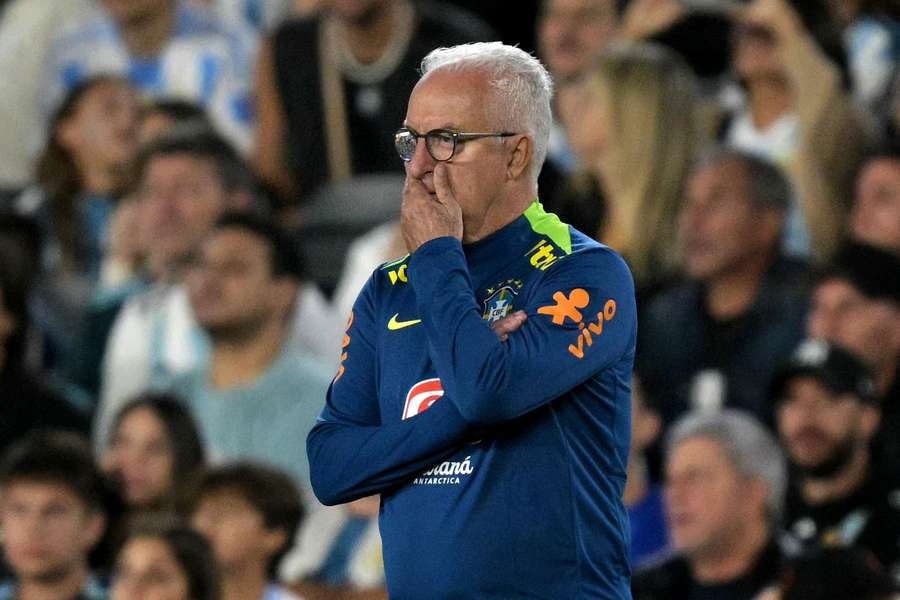 Dorival muss sein Amt nach der Klatsche gegen Argentinien räumen