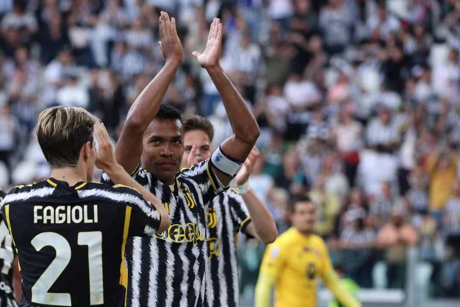 Juventus ukončil ligovou sérii remíz vítězstvím nad Monzou, Sandro skóroval po dvou letech