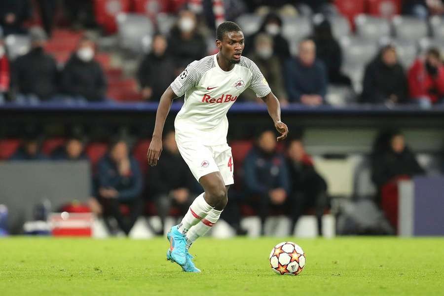 Samson Tijani joins Dukla Prague from RB Salzburg