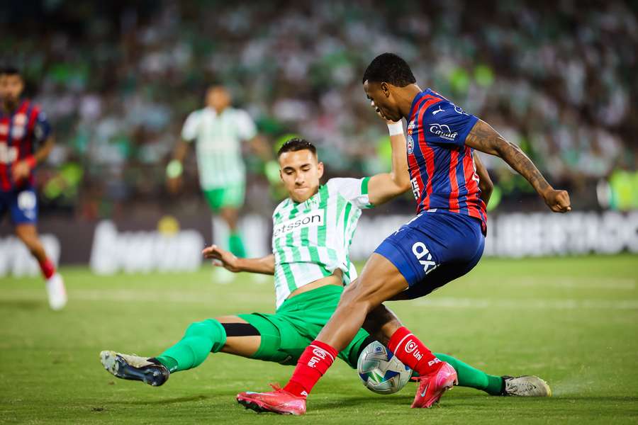 Bahia perdeu para Atlético Nacional na Colômbia