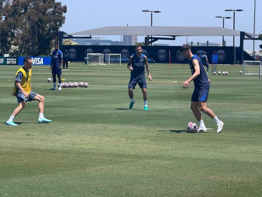 Il PSG si allena Il PSG si allena